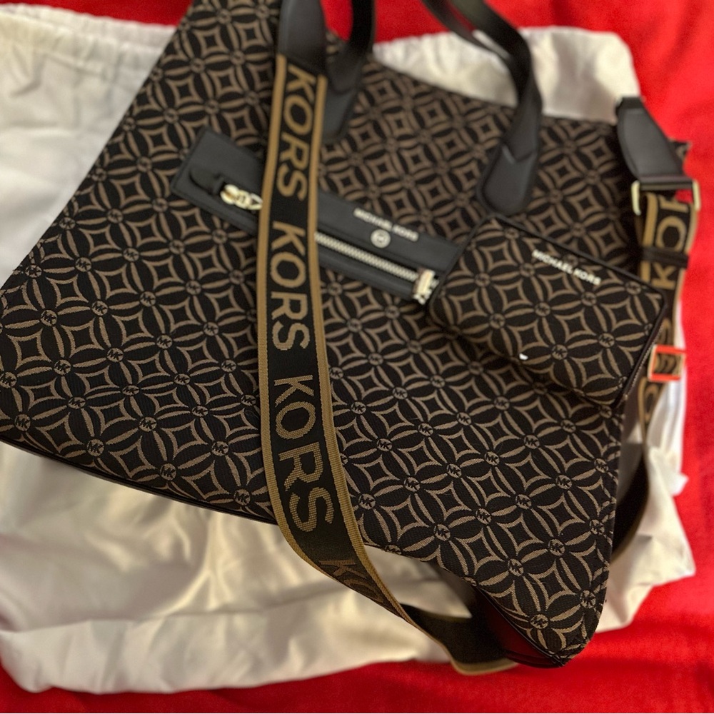 Michael Kors Black and Gold Tote Bag